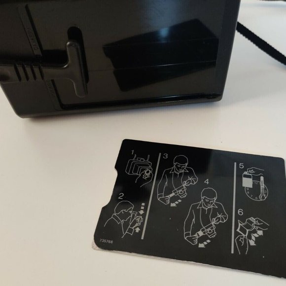 Polaroid EE66 Type 100 Vintage Camera & Generic Bag - Picture 11 of 12